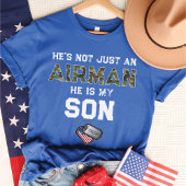 Niet alleen een vlieger, hij is mijn zoon militair t-shirt