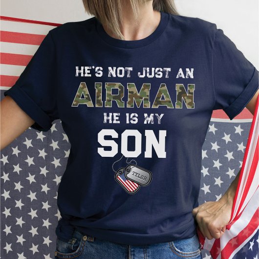 Niet alleen een vlieger, hij is mijn zoon militair t-shirt