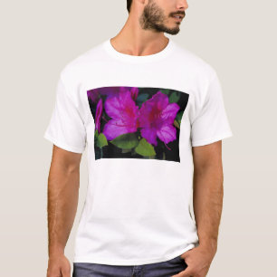 Niet beschikbaar. VS, Georgia, Savannah. Azalea in T-shirt