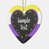 Niet-binair pridevlaghart met tekst keramisch ornament (Links)