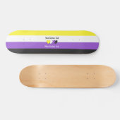 Niet-binaire pride vlag met harten persoonlijk skateboard (Horizontaal)