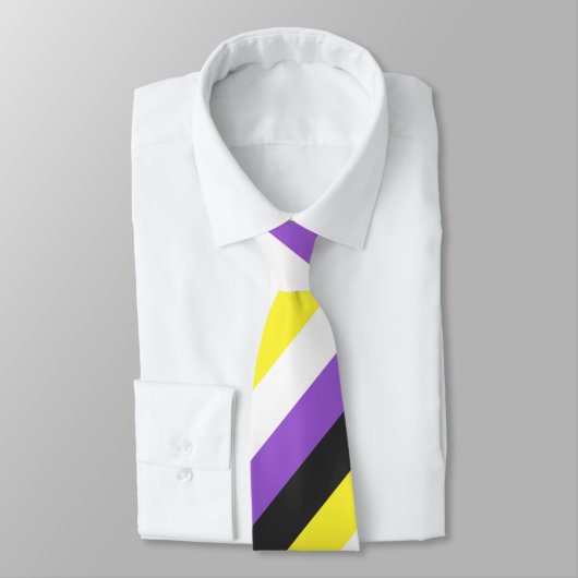 Niet-binaire stripes stropdas (Gebonden)