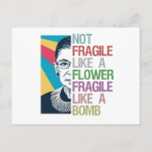 Niet breekbaar als een bloem breekbaar als een bom briefkaart (Voorkant)