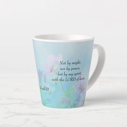 Niet door Might - Zechariah 4:6 Latte Mok (Rechterhoek)