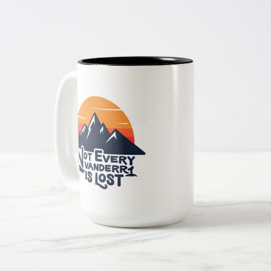 Niet elke zwerver is verloren Mok (Voorkant links)