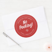 Niet gluren! - Gelieve niet te openen tot Kerstmis Ronde Sticker (Envelop)