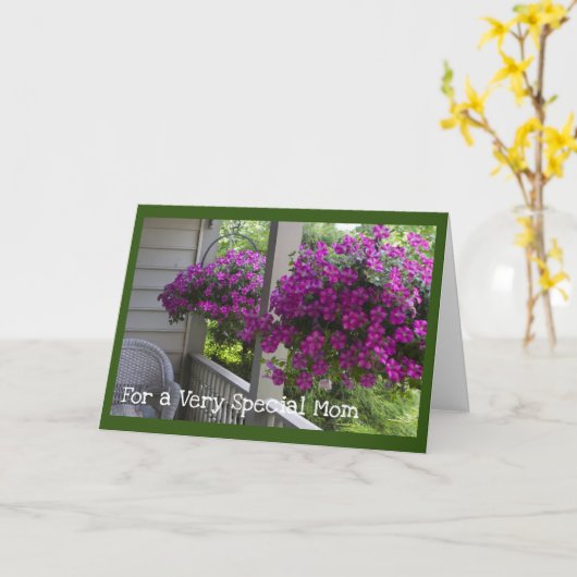 Niet je biologische moeder, maar je moeder kaart (Gele Bloem)