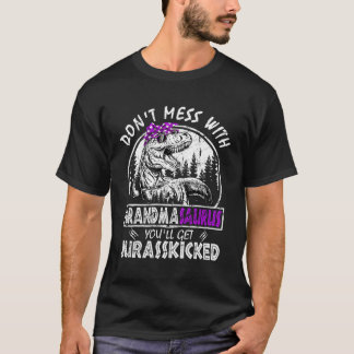 Niet knoeien met Grandmasaurus, je krijgt Jurassic T-shirt