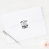 Niet lui, energiebesparende kat vierkante sticker (Envelop)