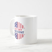 Niet Mijn President Koffiemok (Voorkant links)