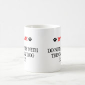 Niet minder met de gekke Dog Lady Koffiemok (Center)