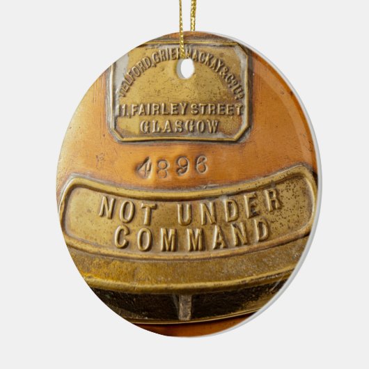 Niet onder commando keramisch ornament (Links)