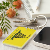 Niet op me laken met Gadsden American Flag Sleutelhanger (Voorkant Rechts)