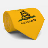 Niet op me laken stropdas (Opgerold)