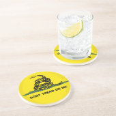 "Niet op me treden" — Gadsten Flag/Politiek Zandsteen Onderzetter (Zijkant)