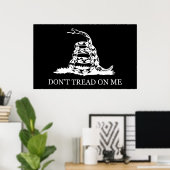 Niet op mijn vlag tikken — zwart en wit poster (Thuiskantoor)