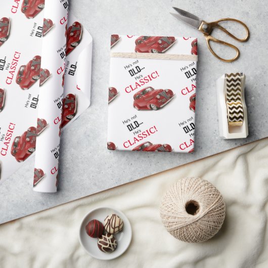 Niet Oud, Classic  Rood 1939 Coupe Verjaardag Cadeaupapier (Crafts)