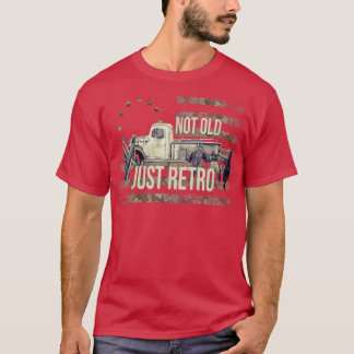 Niet oud Net Retro VS vlag ophaalwagen L T-shirt