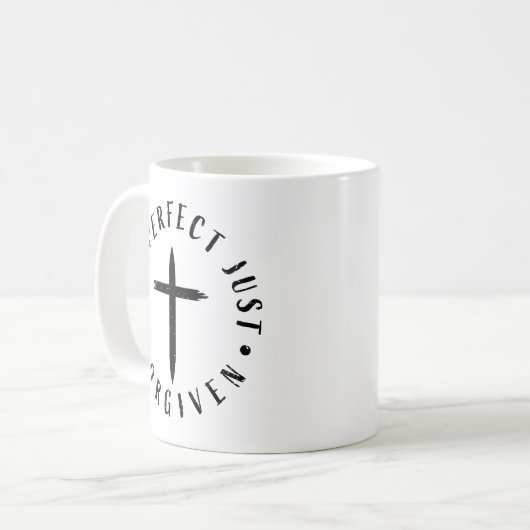 Niet perfect, alleen vergeven, door geloof geïnspi koffiemok (Voorkant links)