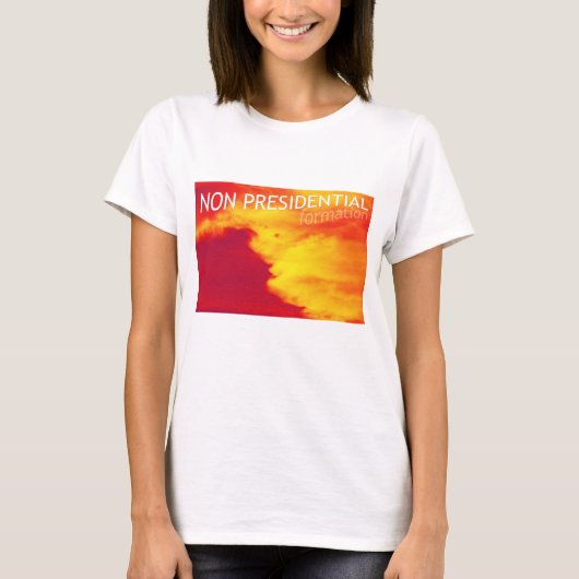 niet-presidentiële formatie t-shirt (Voorkant)
