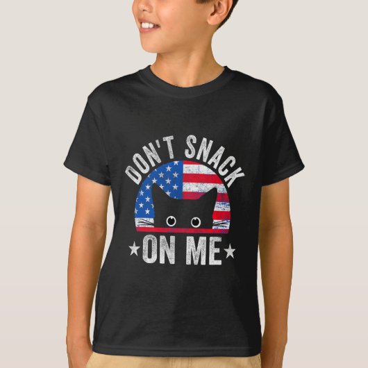 Niet snacken op me grappige kat meme t-shirt (Voorkant)