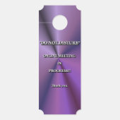 *NIET STOREN* ONLINE VERGADERING AAN DE GANG. DEURHANGER (Voorkant)