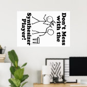 Niet te veel met de Synthesizer Player Poster (Thuiskantoor)