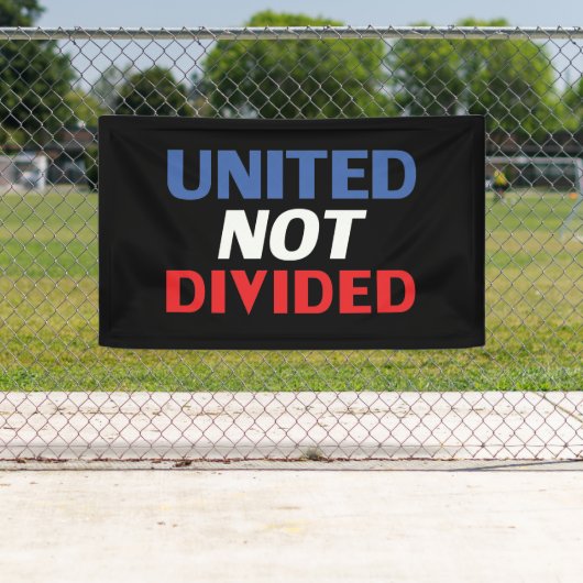 Niet verdeeld - rood, wit, blauw, zwart spandoek (Insitu)