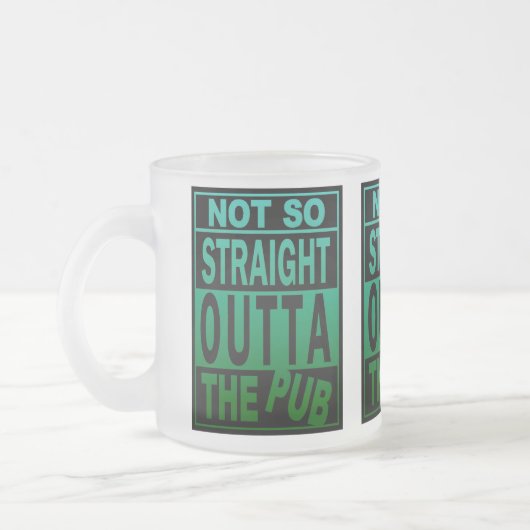 Niet zo direct buiten de Pub Drink Humor Matglas Koffiemok (Links)