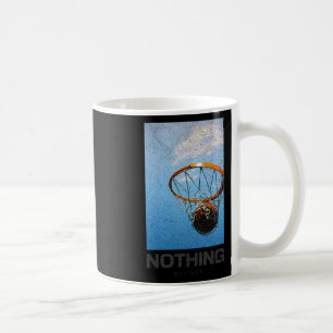 Niets anders dan een minimalistische basketbalhoep koffiemok