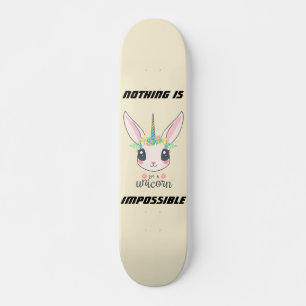 " niets is onmogelijk " , grappige eenhoornkonijn persoonlijk skateboard