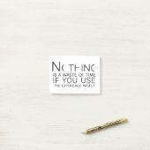 Niets is tijdverspilling post-it® notes (Op bureau)