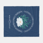 Niets komt uit het niets - de witte lotus fleece deken (Voorkant (Horizontaal))