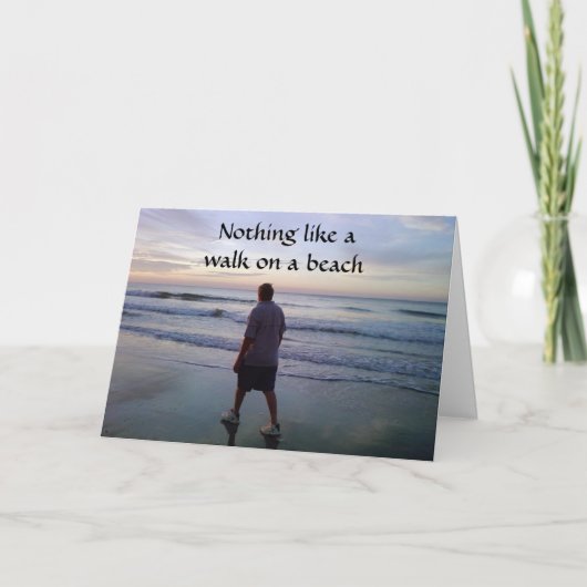 NIETS ZOALS EEN WANDELING OP HET STRAND-HAPPY *VER KAART (Voorkant)