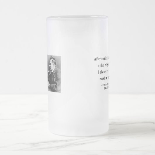 Nietzsche Quote 3b Matglas Bierpul (Center)