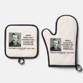 Nietzsche wat niet vernietigt maakt me sterker ovenwant & pannenlap set (Voorkant)