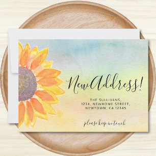 Nieuw adres Kleurrijke mededeling over zonnebloeme Aankondiging