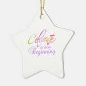 NIEUW CELEBRAAT BEGIN KERAMISCH ORNAMENT (Links)