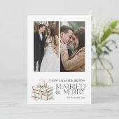 Nieuw Chapter Married & Merry Beige Pas getrouwd 2 Feestdagenkaart (Staand voorkant)