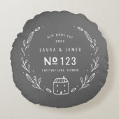 Nieuw huis handgetekend bloemmotief rond kussen (Voorkant)