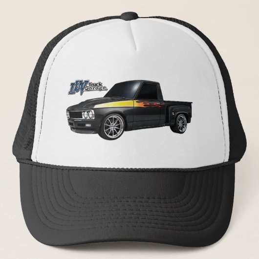 Nieuw voor 2026 Custom Stepside Luv met Vlammen Trucker Pet (Voorkant)