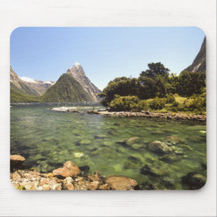 Nieuw-Zeeland, Mitre Peak, & Bowenrivier mondt in Muismat