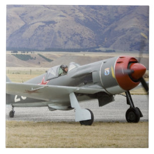 Nieuw-Zeeland, Otago, Wanaka, Warbirds Over 7 Tegeltje