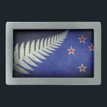 Nieuw-Zeeland Silver Fern Gesp<br><div class="desc">Kleur: Pewter Draag uw zelfexpressie met deze aangepaste rechthoekige gordelsluiting. Uw afbeelding is volledig, levendig gekleurd en is afgewerkt met een UV-bestendige en waterdichte coating en zal de komende jaren prachtig tegen deze gepolijst zilvergordel blijven staan. Deze gordelsluiting komt in een zwarte viltzak terecht die perfect is voor het geven....</div>
