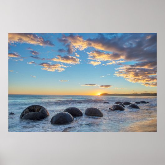 Nieuw-Zeeland, Zuid-eiland, Moeraki Boulders Poster (Voorkant)