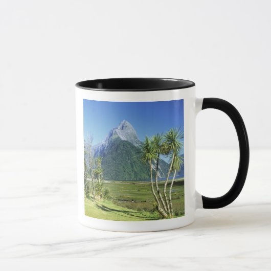 Nieuw-Zeeland, Zuidereiland, Mitre Peak, Mok (Rechts)