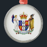 Nieuw-Zeelandse wapenstilstand Metalen Ornament<br><div class="desc">Nieuw-Zeeland (/njuː ˈziːljuand/; Māori: Aotearoa [aɔtɛ aɾ a] is een eilandstaat in het zuidwesten van de Stille Oceaan. Het land bestaat geografisch uit twee grote landmassa's - die van het Noorden, of de Ika-a-Māui, en het Zuiden, of de Waipounamu - en talrijke kleinere eilanden.Nieuw-Zeeland ligt ongeveer 1.500 kilometer ten oosten...</div>