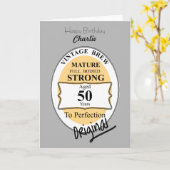 Nieuwe 50e mijlpaal op zaterdag Funny BeerLabel Kaart (Gele Bloem)