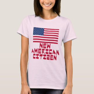 Nieuwe Amerikaanse staatsburger met Amerikaanse vl T-shirt