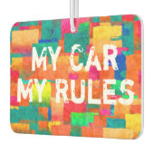 Nieuwe autocadeautjes. Kleurig patroon met bericht Luchtverfrisser (Links)